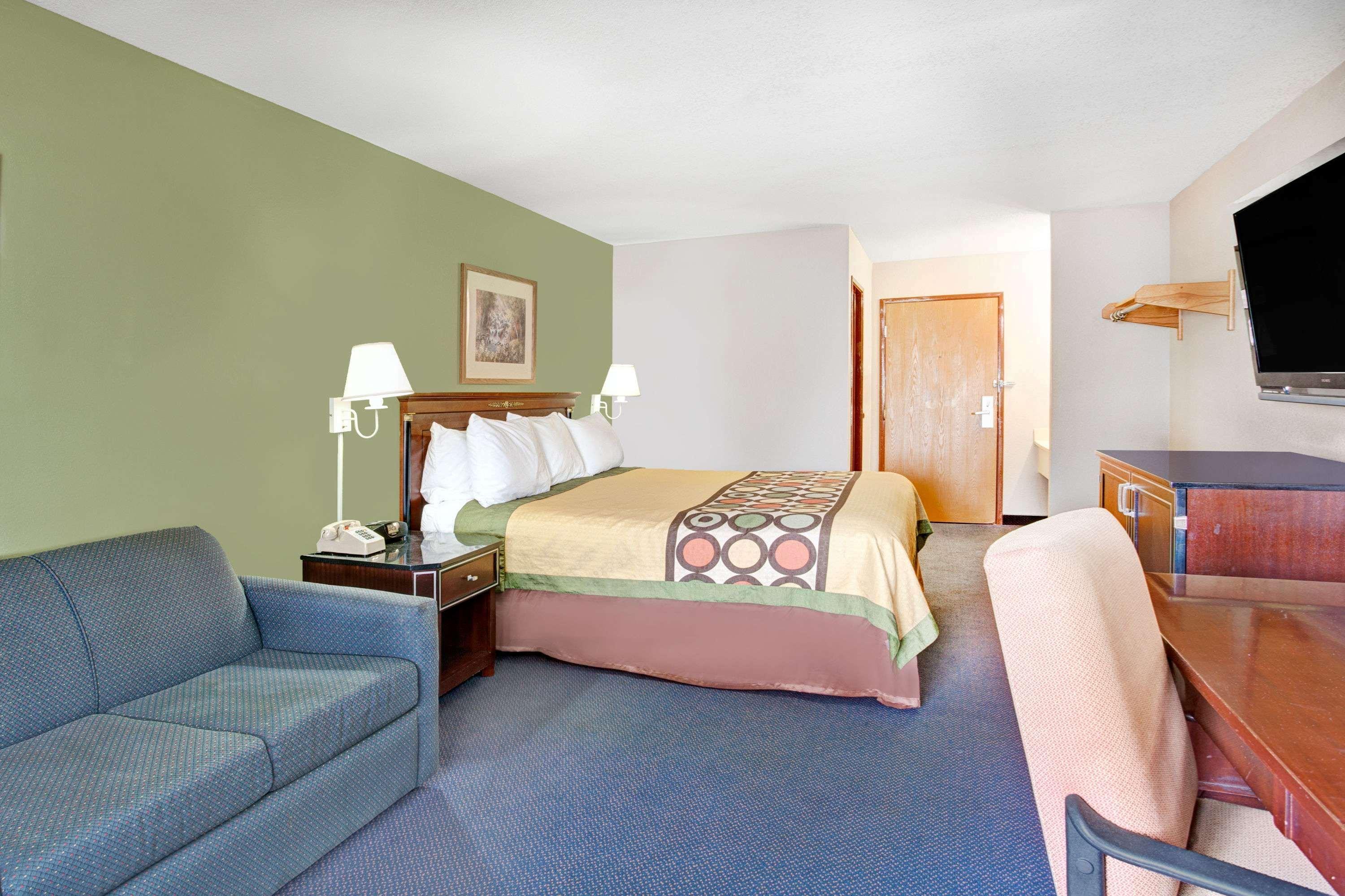 Super 8 By Wyndham West Memphis Hotel Exterior photo